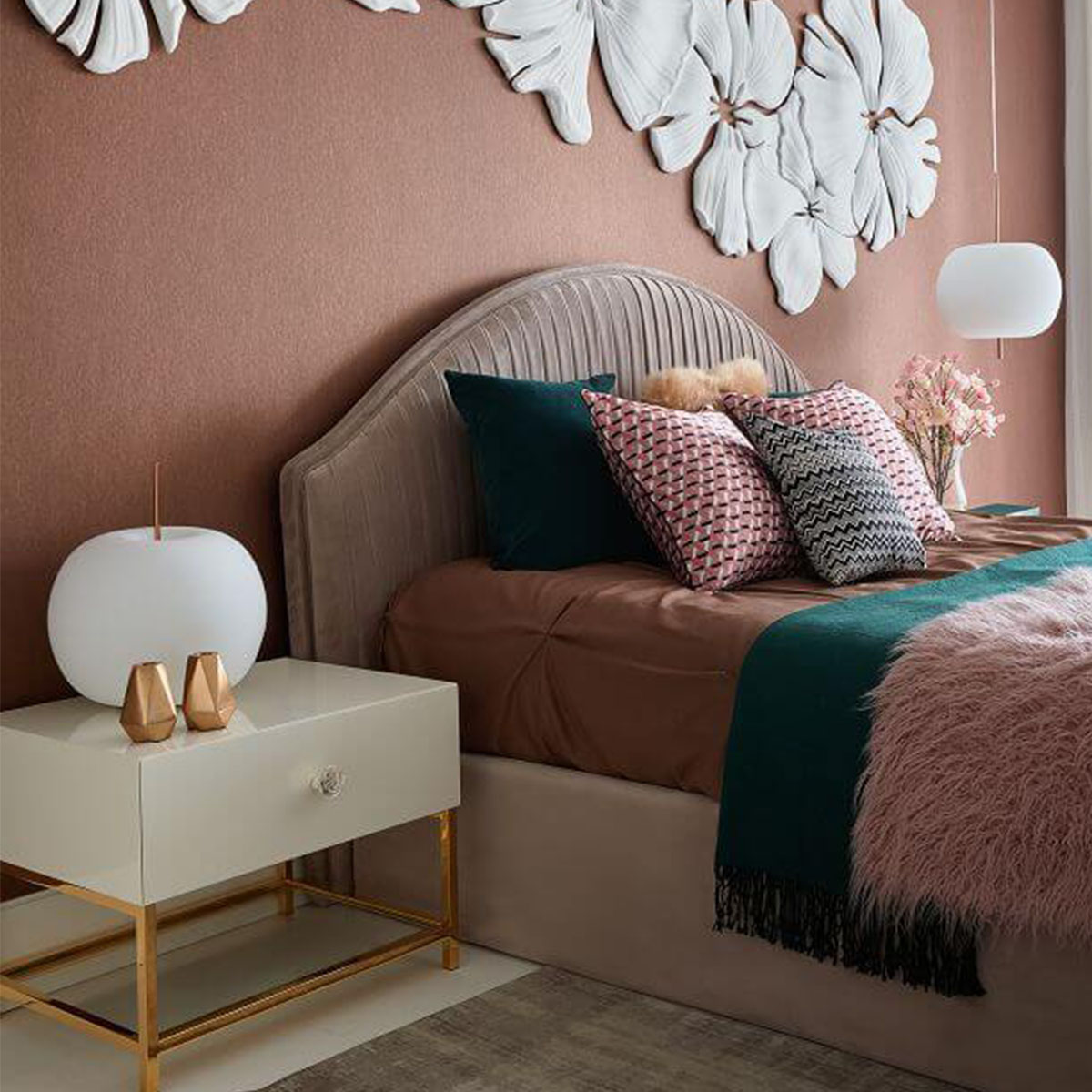 Kushi 33 Tischleuchte, Ø: 33 cm, H: 32 cm, Kupfer