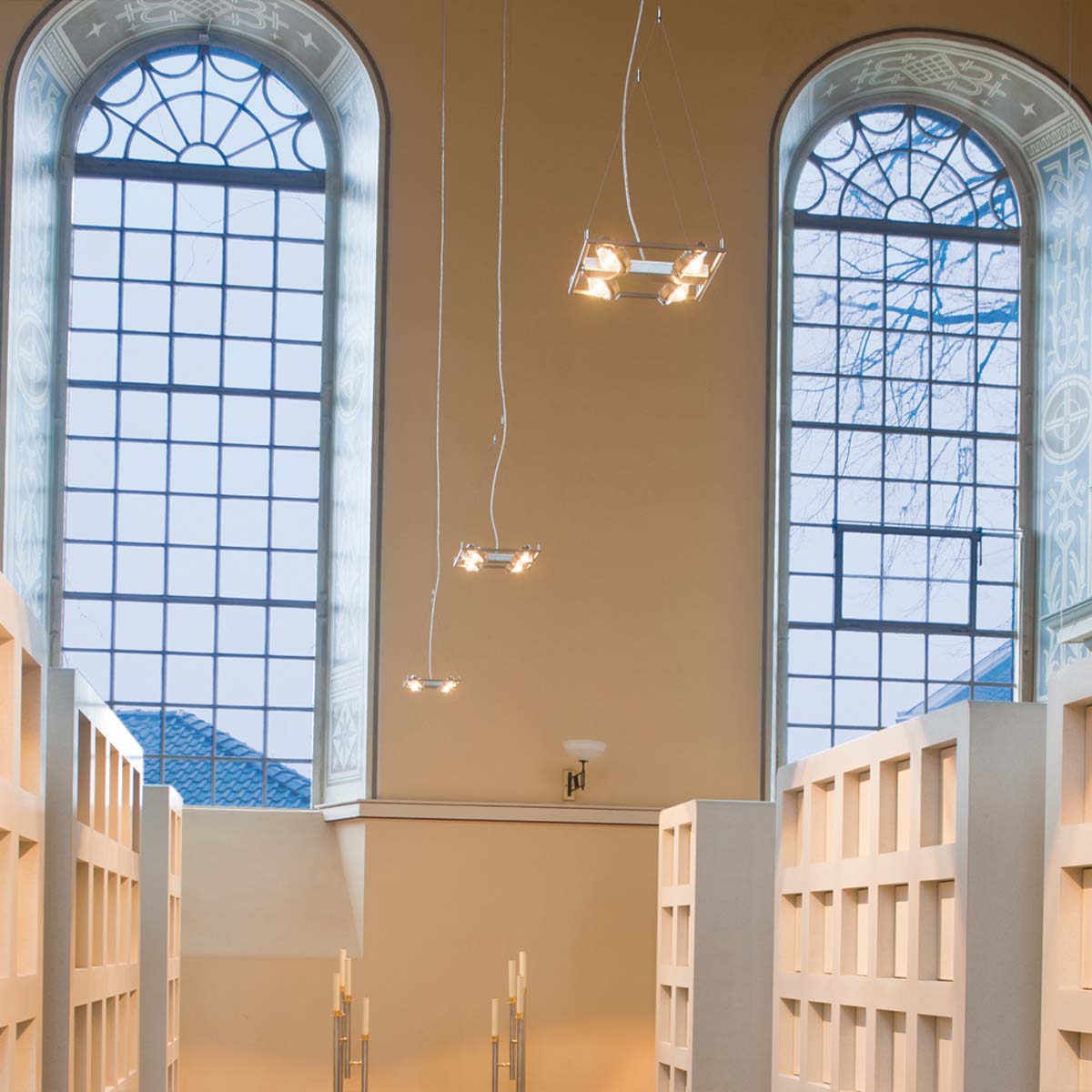 Licht im Raum Ocular Quadrat 310 Moderne und quadratische Pendelleuchte mit vier Linsen in der Halle hängend