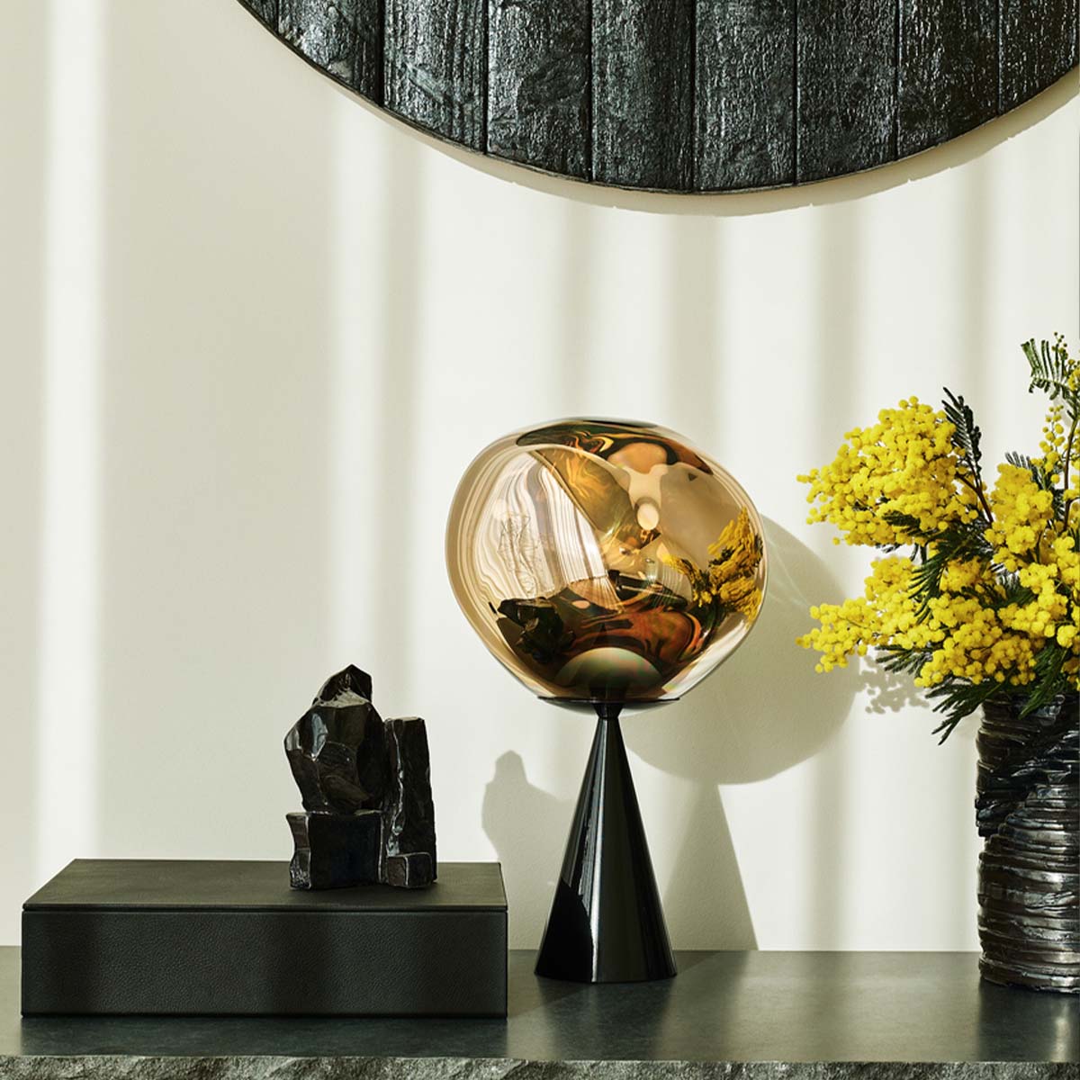 Tom Dixon Melt Cone Fat LED Tischleuchte, Ø: 25 cm, H: 46,5 cm, Silber