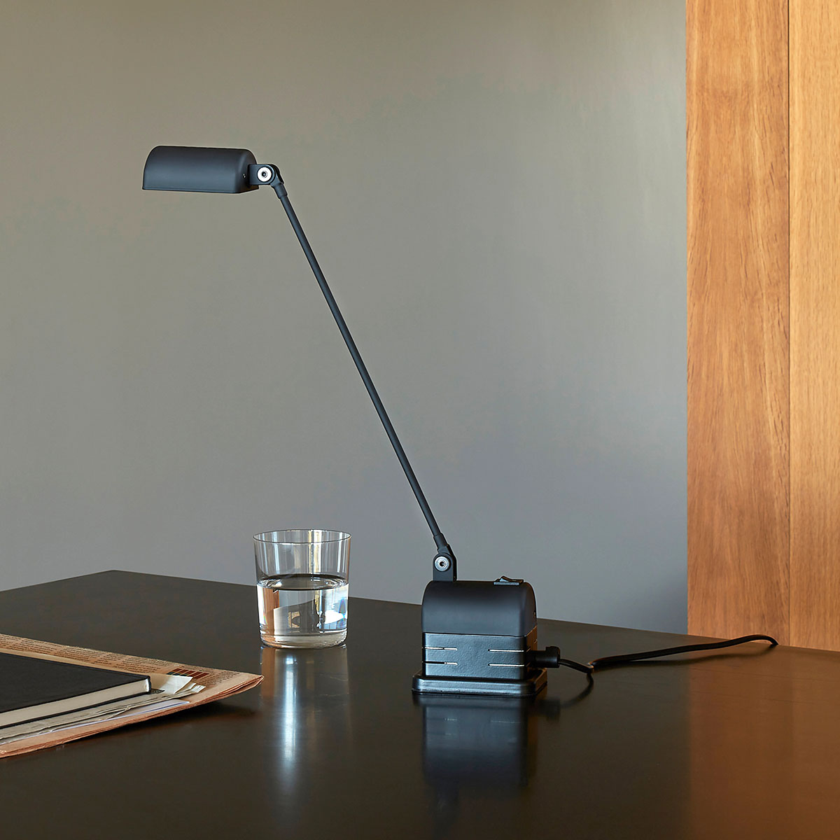 Daphinette LED Tischleuchte, H: 43 cm, Nickel gebürstet, Extra-Warmweiß 2700K