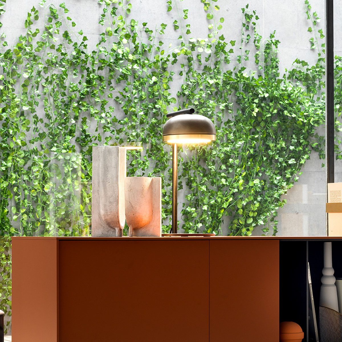 Molly 556.32 Tischleuchte H: 47 cm, Messing, Messing Molly 556.32 Tischleuchte H: 47 cm, Kupfer, Kupfer