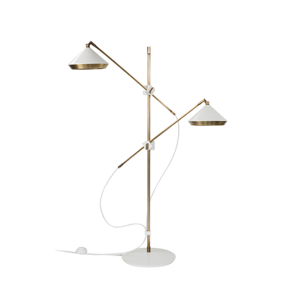 Perfekt für Wohnzimmer oder Leseecke: Bert Frank Shear Standlampe, H:120 cm, 2-flammig, Weiß aus goldfarbene Oberfläche und metallische Oberfläche – funktionales Licht