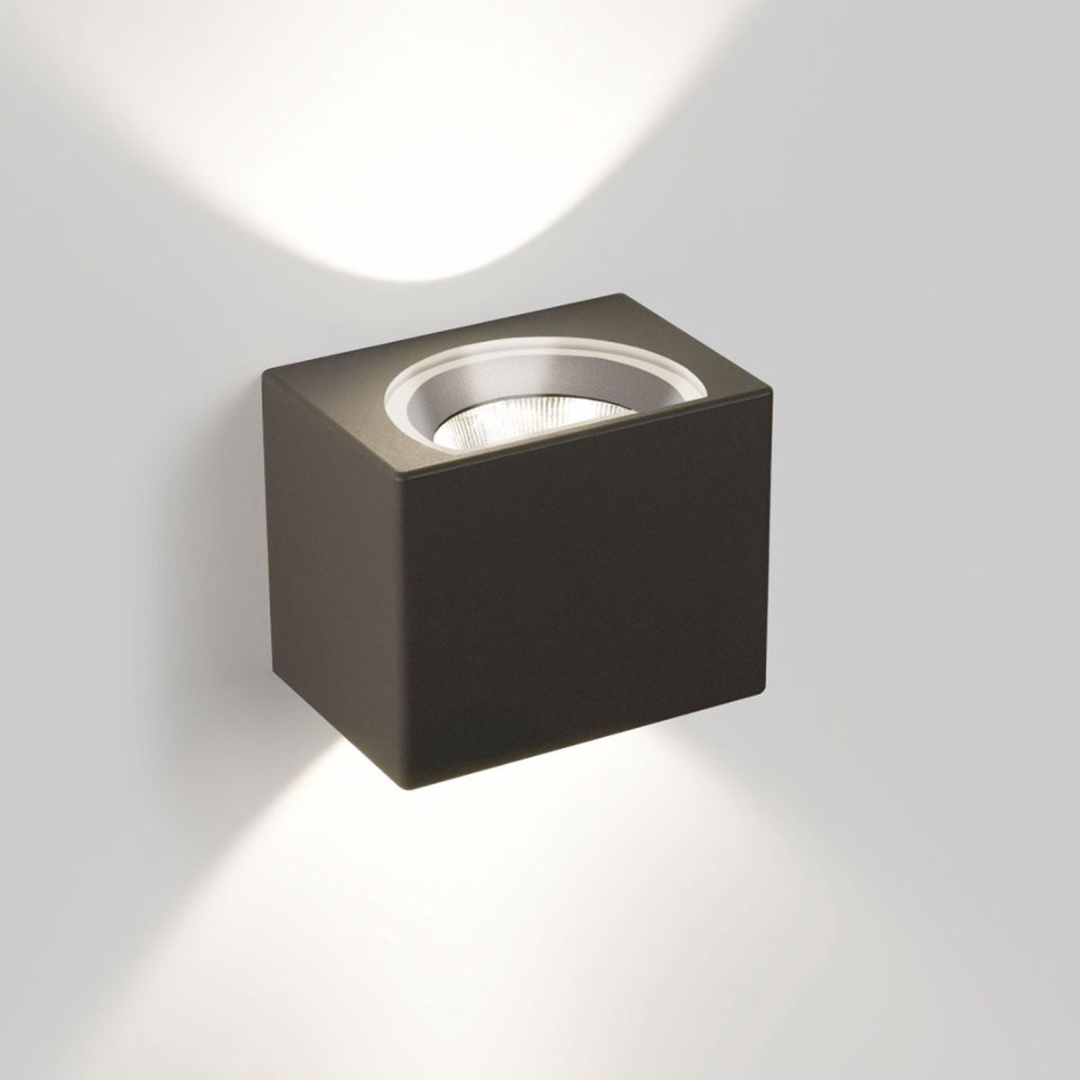 TIGA LED 92724 DIM8 Wandleuchte, B: 13 cm, H: 10,5 cm, Weiß, Extra-Warmweiß 2700K TIGA LED 93024 DIM8 Wandleuchte, B: 13 cm, H: 10,5 cm, Grau Braun, Warmweiß 3000K