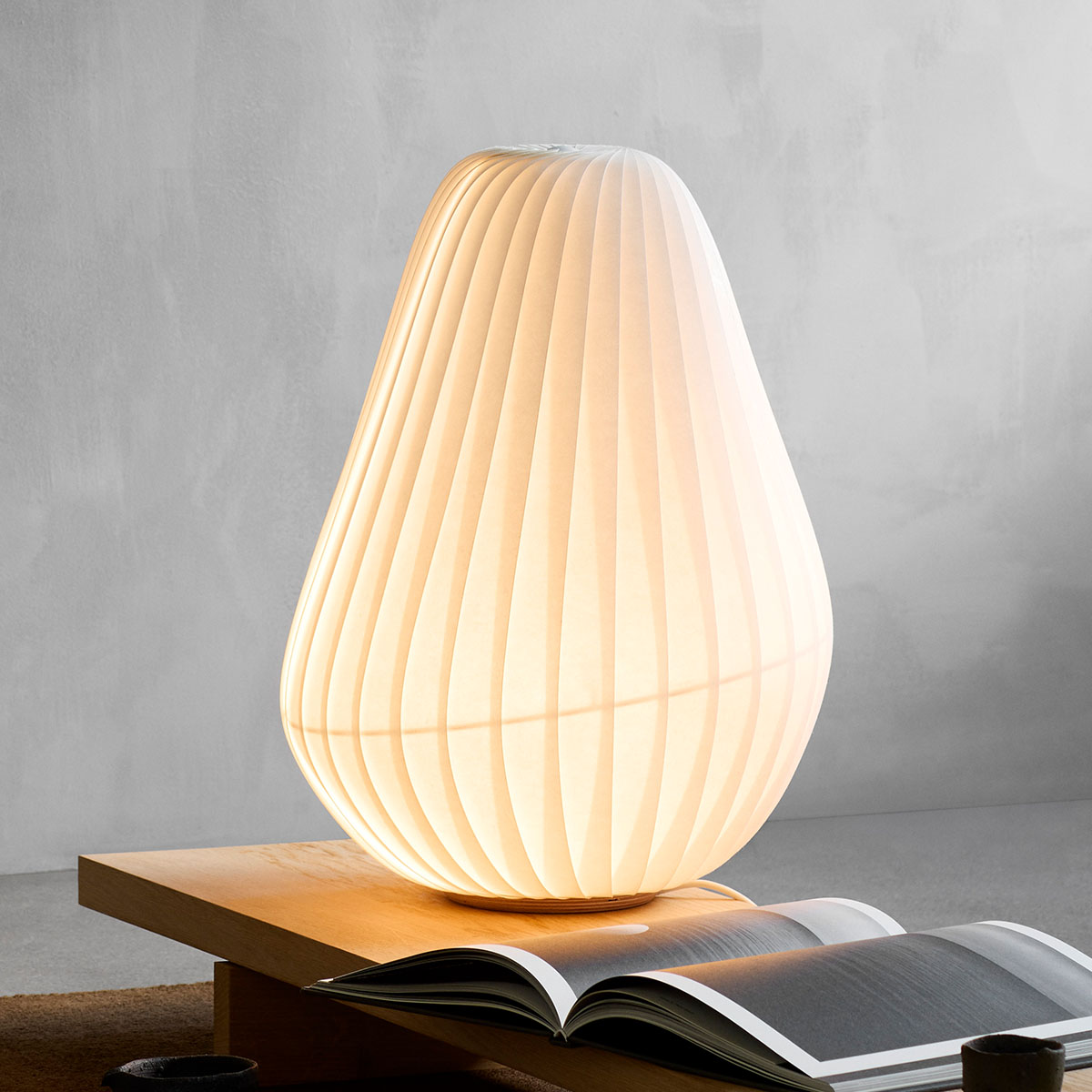 TR31 Tischleuchte, PC / Vliesstoff, Ø 40 cm, H: 55 cm