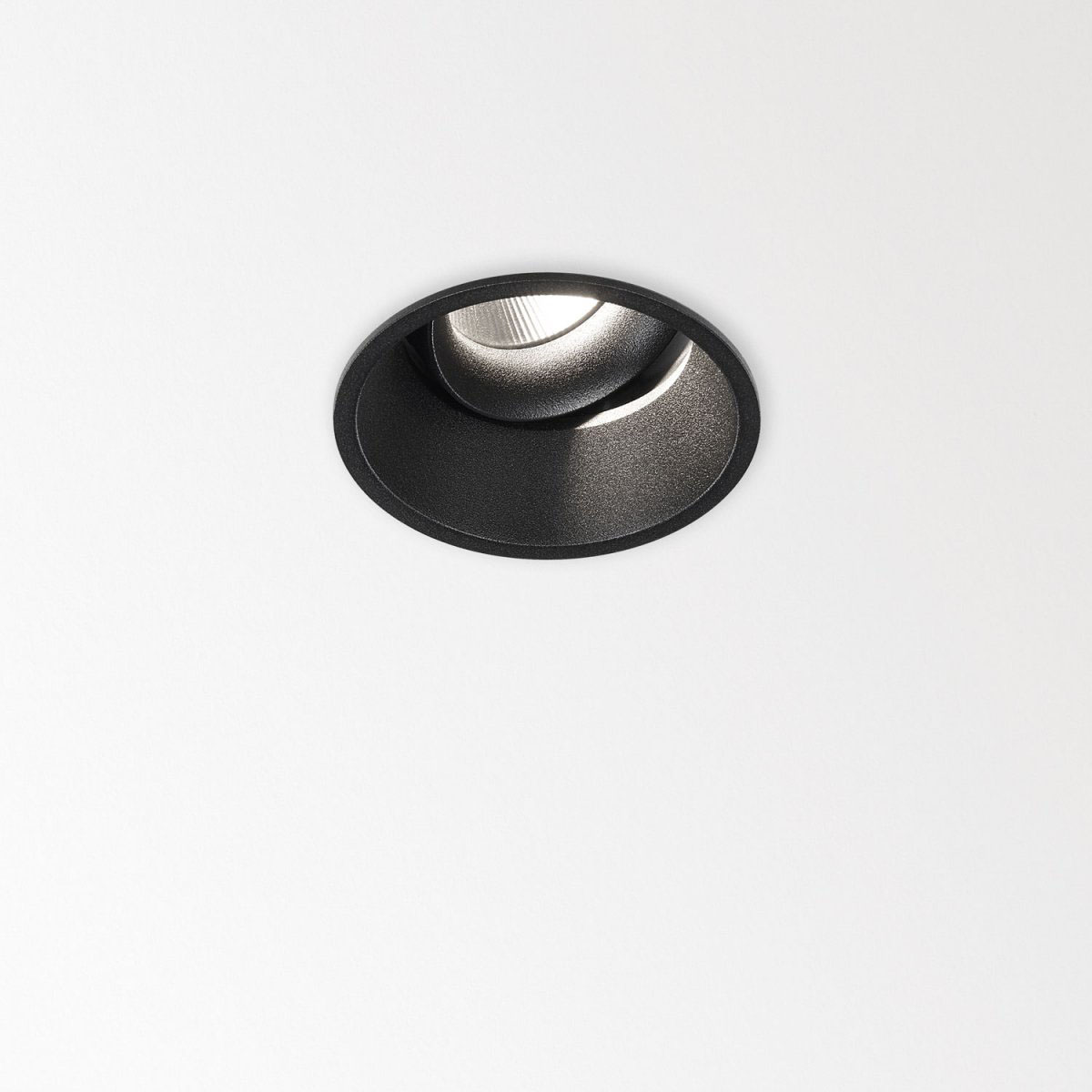 DEEP RINGO OK LED 92733 Einbaustrahler, Ø: 8,1 cm , Schwarz, Extra-Warmweiß 2700K DEEP RINGO OK LED 93033 Einbaustrahler, Ø: 8,1 cm, Schwarz, Warmweiß 3000K