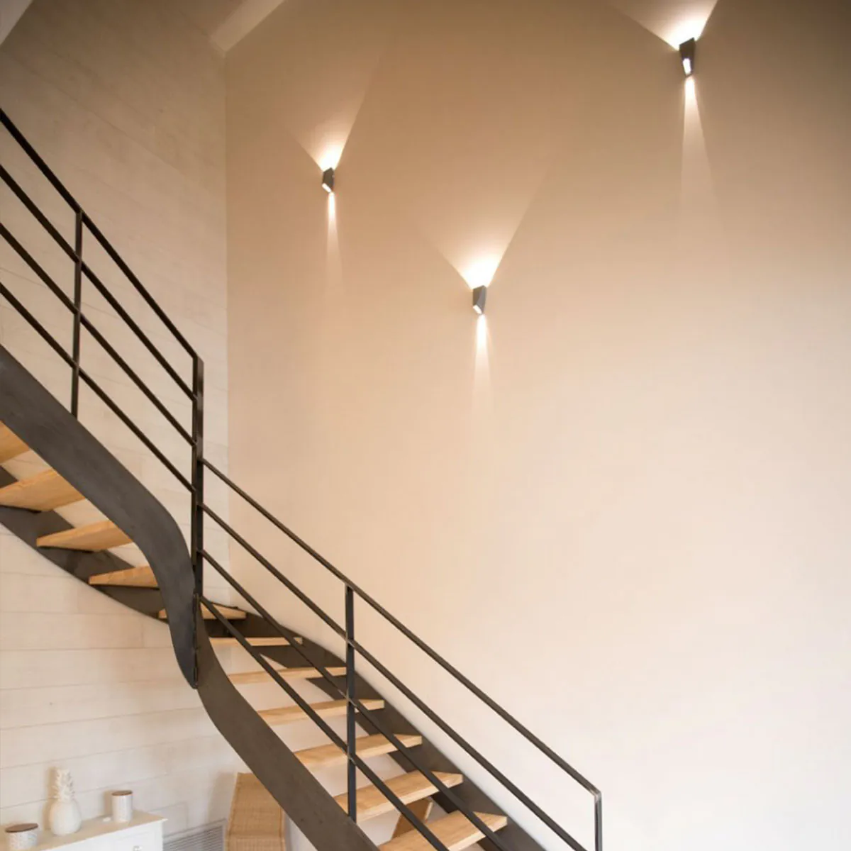 TOPIX WW Wandleuchte, B: 6,5 cm, H: 13,5 cm, Weiß TOPIX WW Wandleuchte, B: 6,5 cm, H: 13,5 cm, Alu Grau