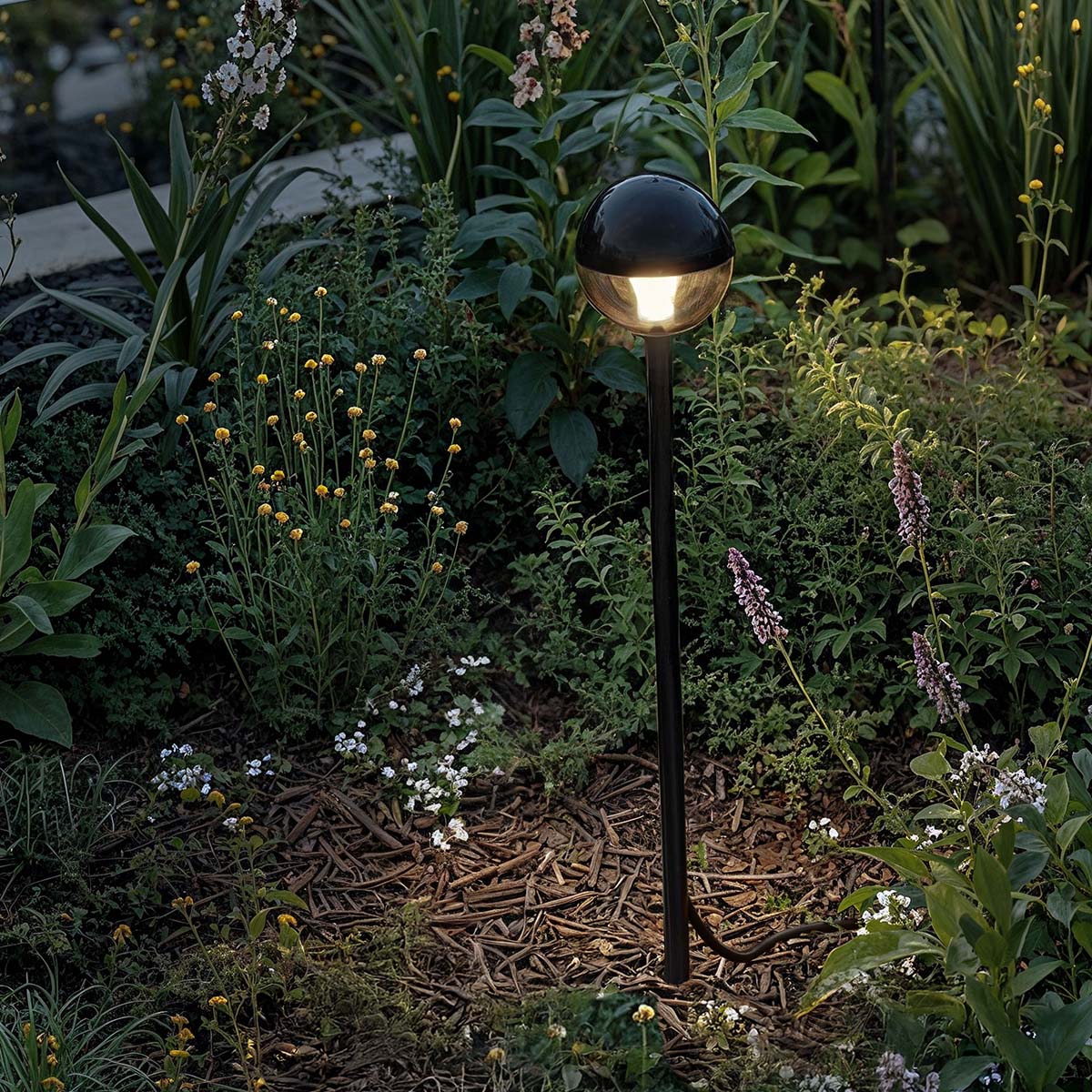 IP44.de bal.4 spike Erdspießleuchte, H: 80 cm, Deep Black IP44.de bal.4 spike Erdspießleuchte, Connect, H: 80 cm, Deep Black