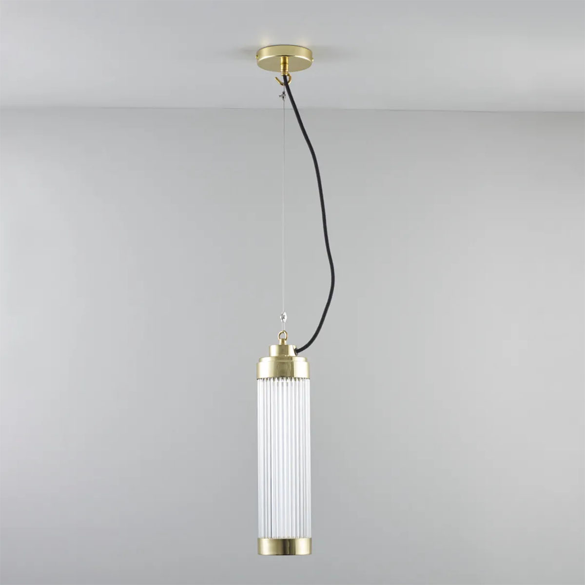 Pillar 7213 Pendelleuchte, Ø: 10 cm, H: 40 cm, Messing poliert
