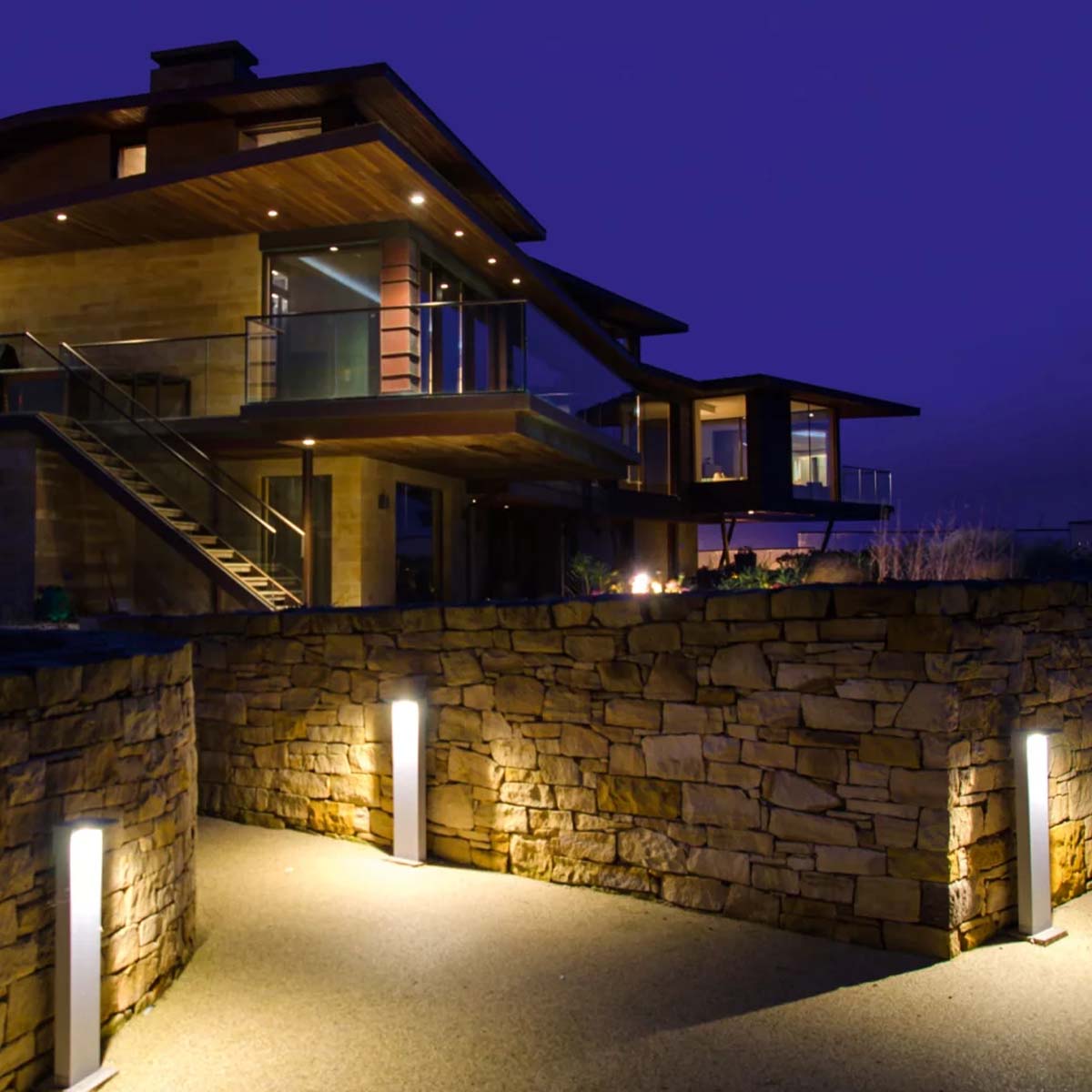 Delta Light OBLIX 70 Pollerleuchte, Anthrazit, H: 71 cm, Warmweiß 3000K