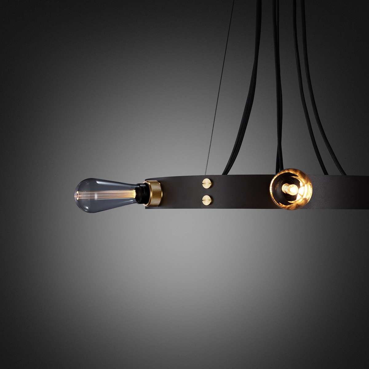 Buster + Punch Hero Light Ring-Pendelleuchte 6-flammig Ø 80 cm, Graphit, Messing