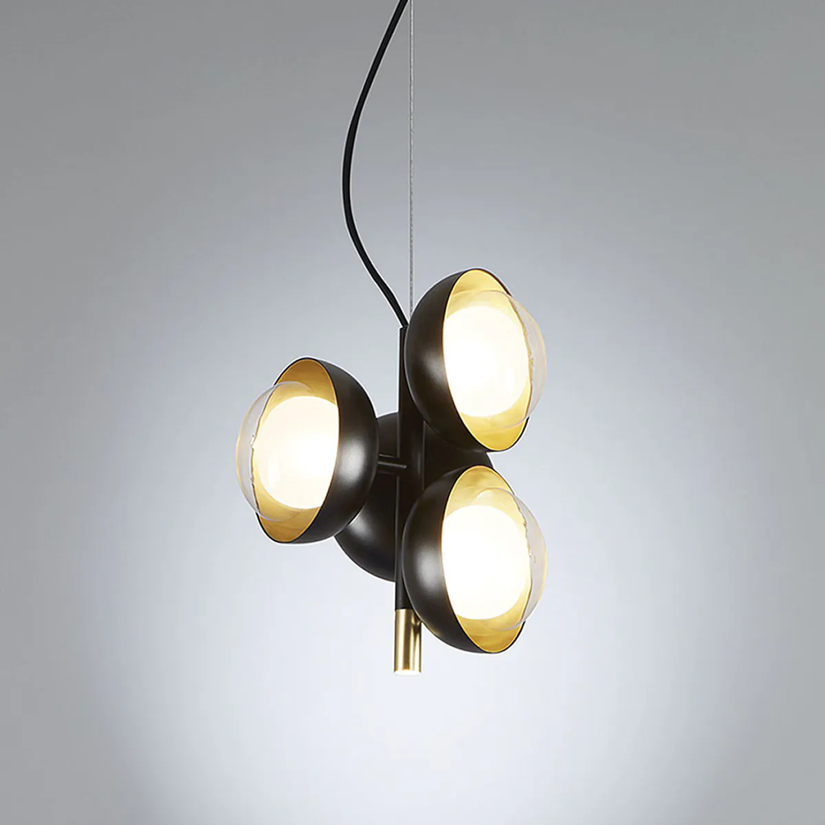 Muse 554.25 Pendelleuchte 3-flammig Ø: 38 cm, Schwarz & Messing