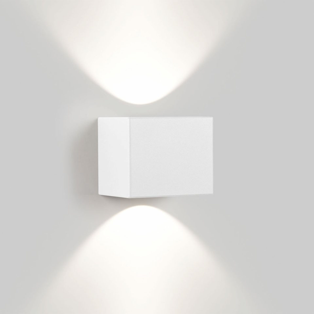 TIGA LED 93024 DIM8 Wandleuchte, B: 13 cm, H: 10,5 cm, Weiß, Warmweiß 3000K
