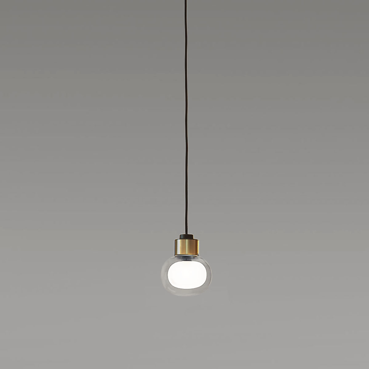 TOOY Nabila 552.21 Pendelleuchte Ø: 12 cm, Schwarz Matt / Messing & Klarglas – diffuses, blendfreies Licht