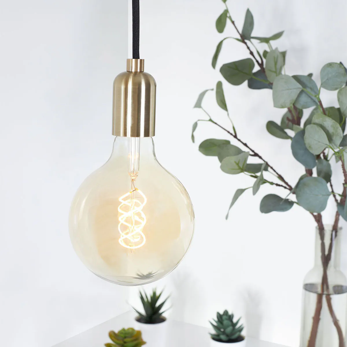 Lampenfassung E27 Aluminium Bronze Lampenfassung E27 Aluminium Bronze