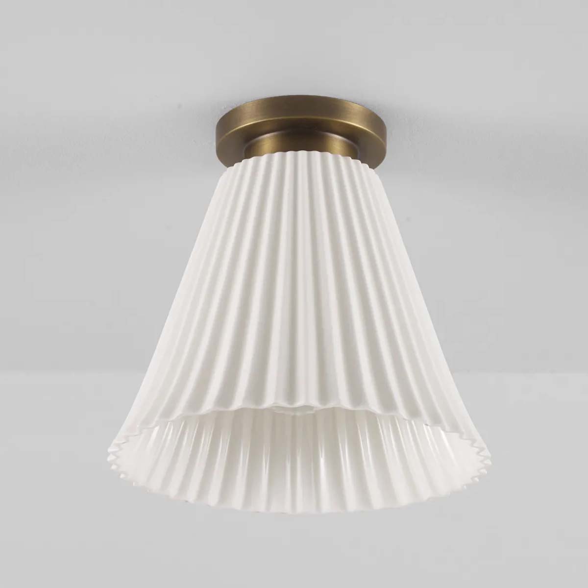 Hector Large Pleat Deckenleuchte, Messing antik, Ø: 19 cm