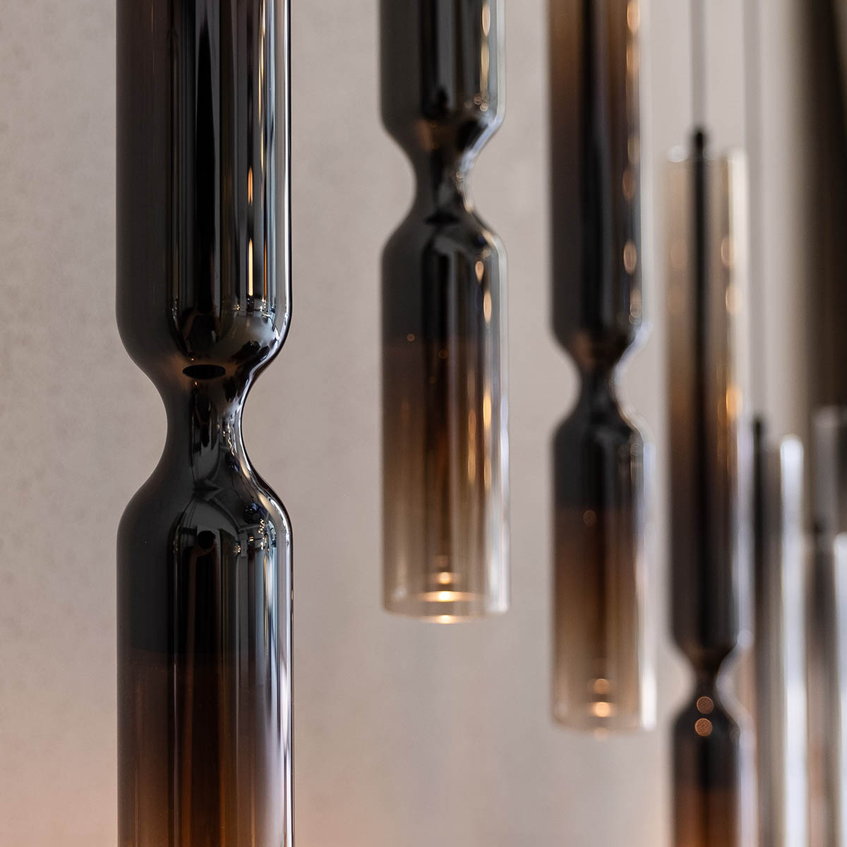 Penta Misty Micro Pendelleuchte, Schwarz Glas, H: 30 cm, Schwarz, Phasenabschnitt