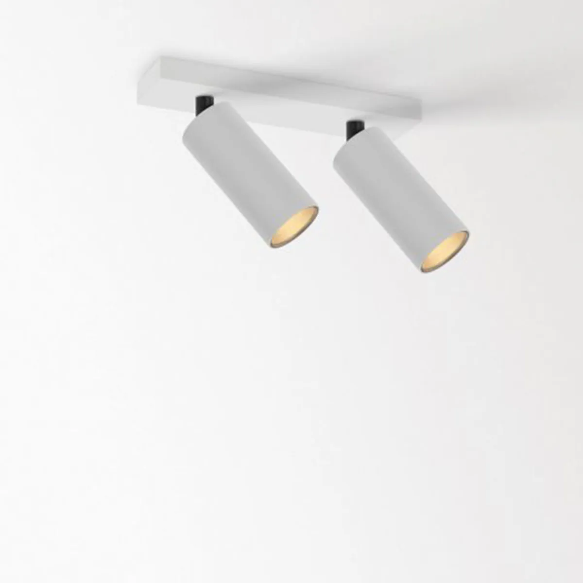 SPY 52 ON 2 93020 DIM8 Aufbaustrahler, Ø: 5,2 cm, L: 12 cm, Weiß, Warmweiß 3000K, 30°