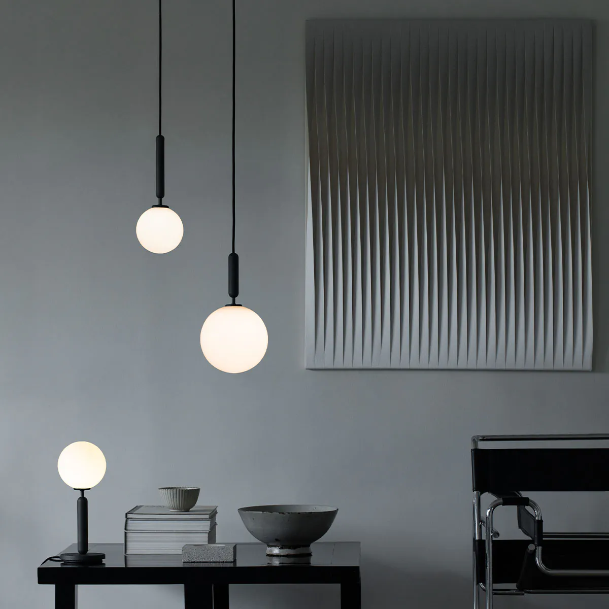 Miira 1 Pendelleuchte, Ø: 14 cm, Steingrau, Glas transparent Miira 1 Pendelleuchte, Ø: 14 cm, Messing, Opalglas