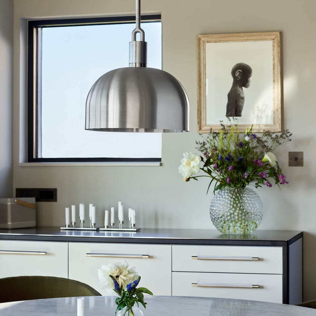 buster-punch-forked-pendant-shade-mood-03 Buster + Punch Forked Shade Pendelleuchte, Medium, Stahl