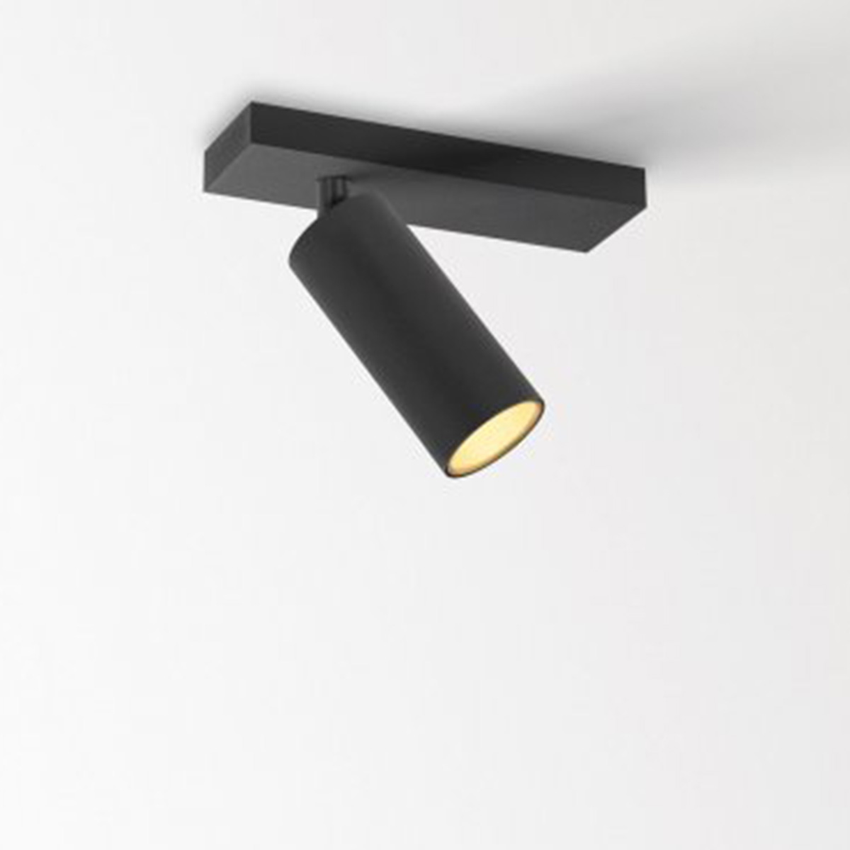 DeltaLight SPY 52 ON 1 93045 DIM8 Aufbaustrahler, Ø: 5,2 cm, L: 12 cm Schwarz, Warmweiß 3000K, 45° Schwarz Flemish Gold Modern & neutral – moderne für Wohnzimmer schwenkbar & drehbar