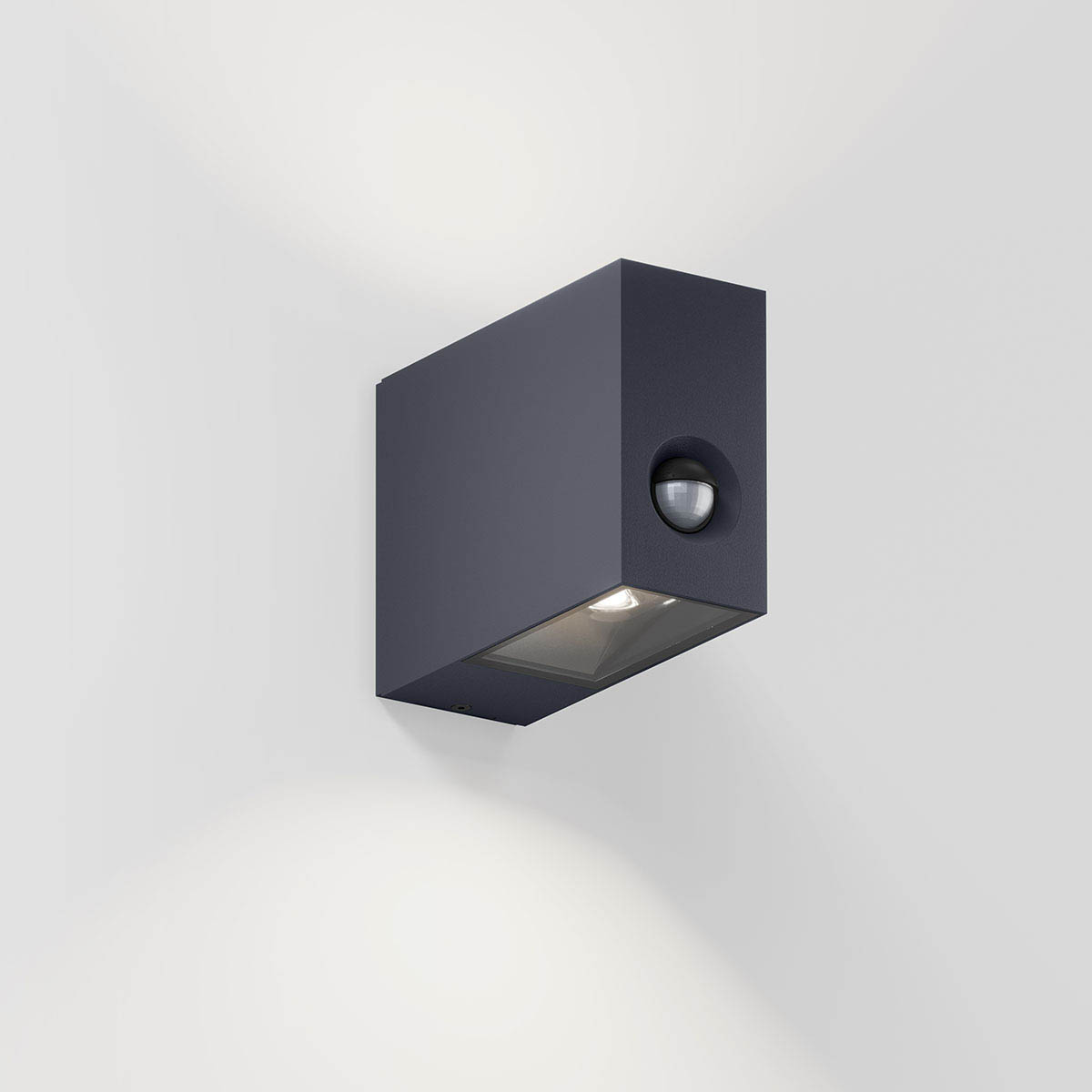 IP44.de eye control Wandleuchte mit Bewegungsmelder, H: 12 cm, T: 16 cm Anthrazit IP44.de eye control Wandleuchte mit Bewegungsmelder, H: 12 cm, T: 16 cm Anthrazit