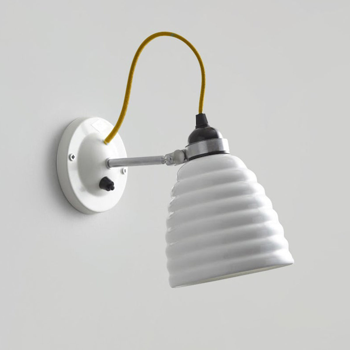 Original BTC Hector Bibendum Wandleuchte mit Schalter Kabel Gelb Original BTC Hector Bibendum Wandleuchte mit Schalter Kabel Gelb