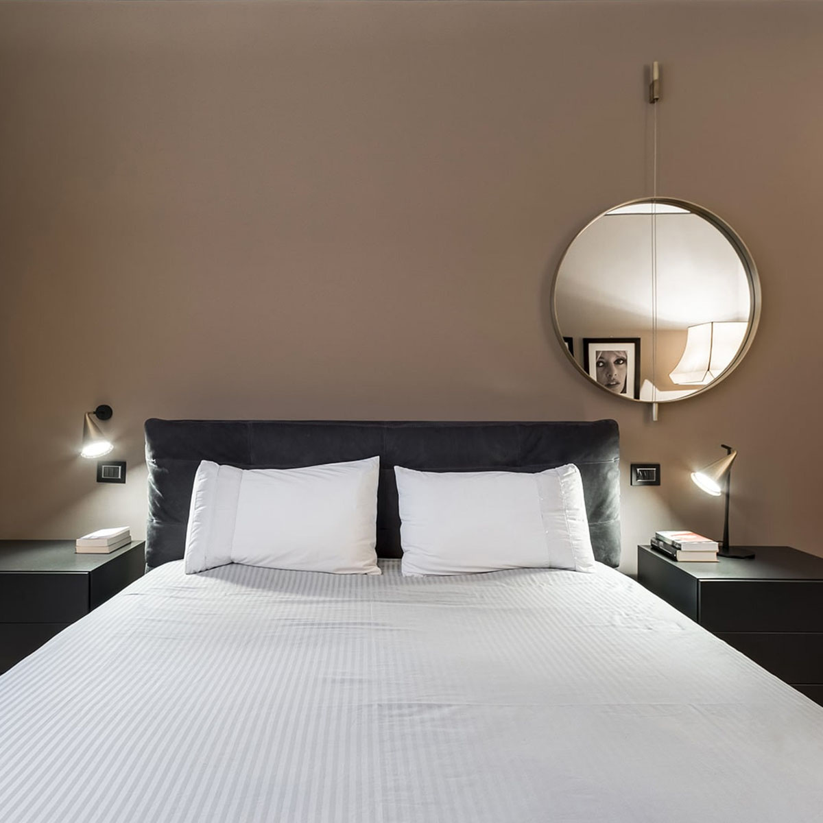 Gordon 561.41 Wandleuchte,Schwarz Matt,T: 23 cm