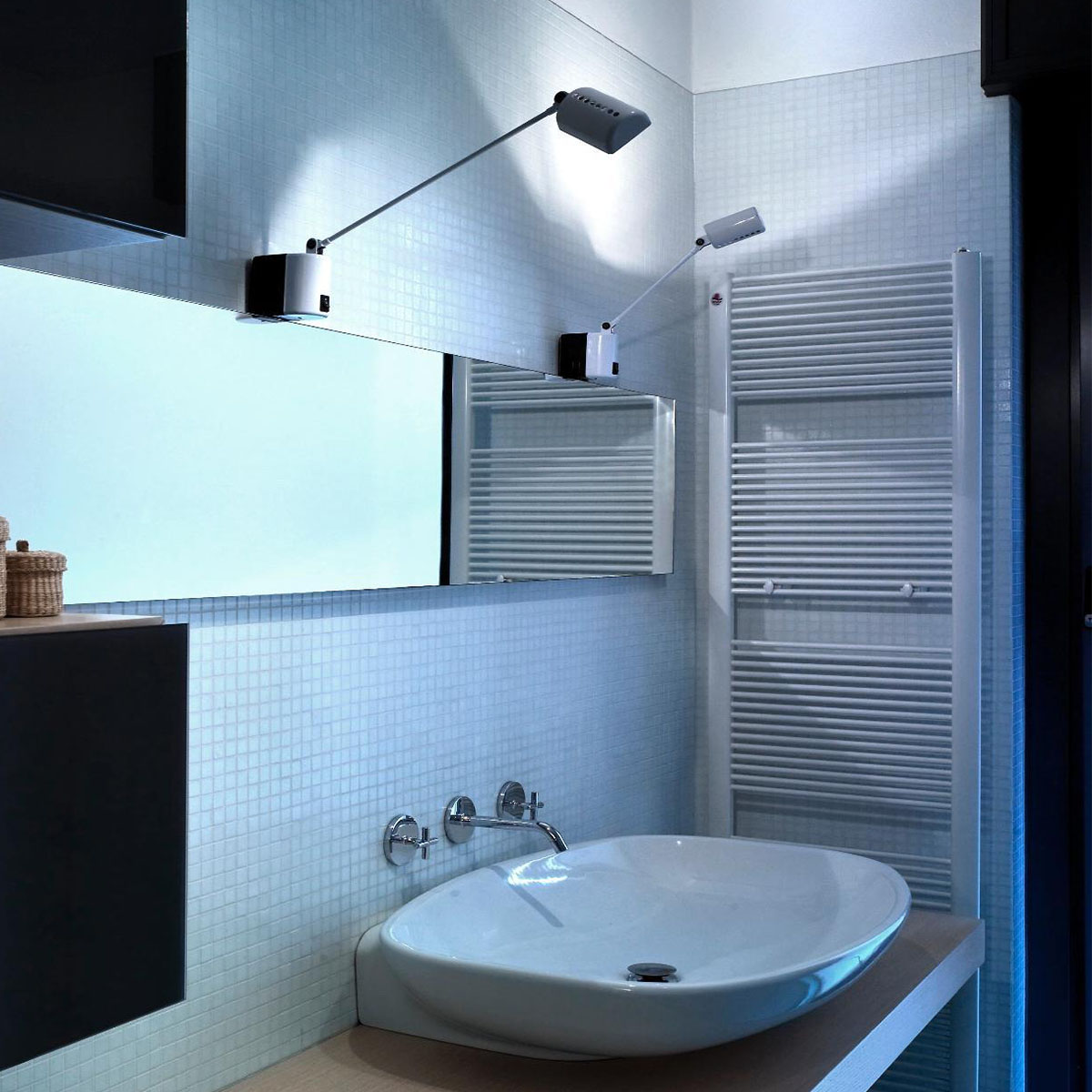 Daphine Parete 20 LED Wandleuchte, T: 20 cm, Schwarz soft, Warmweiß 3000K Daphine Parete 20 LED Wandleuchte, T: 20 cm, Nickel gebürstet, Extra-Warmweiß 2700K