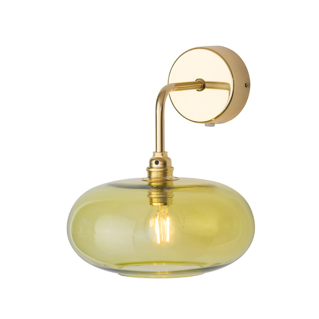 Ebb & Flow Horizon Wandleuchte Ø 21 cm Horizon Wandleuchte Ø 21 cm, Olive, Gold Olive Wandleuchten – Designleuchte, handgefertigt für Schlafzimmer