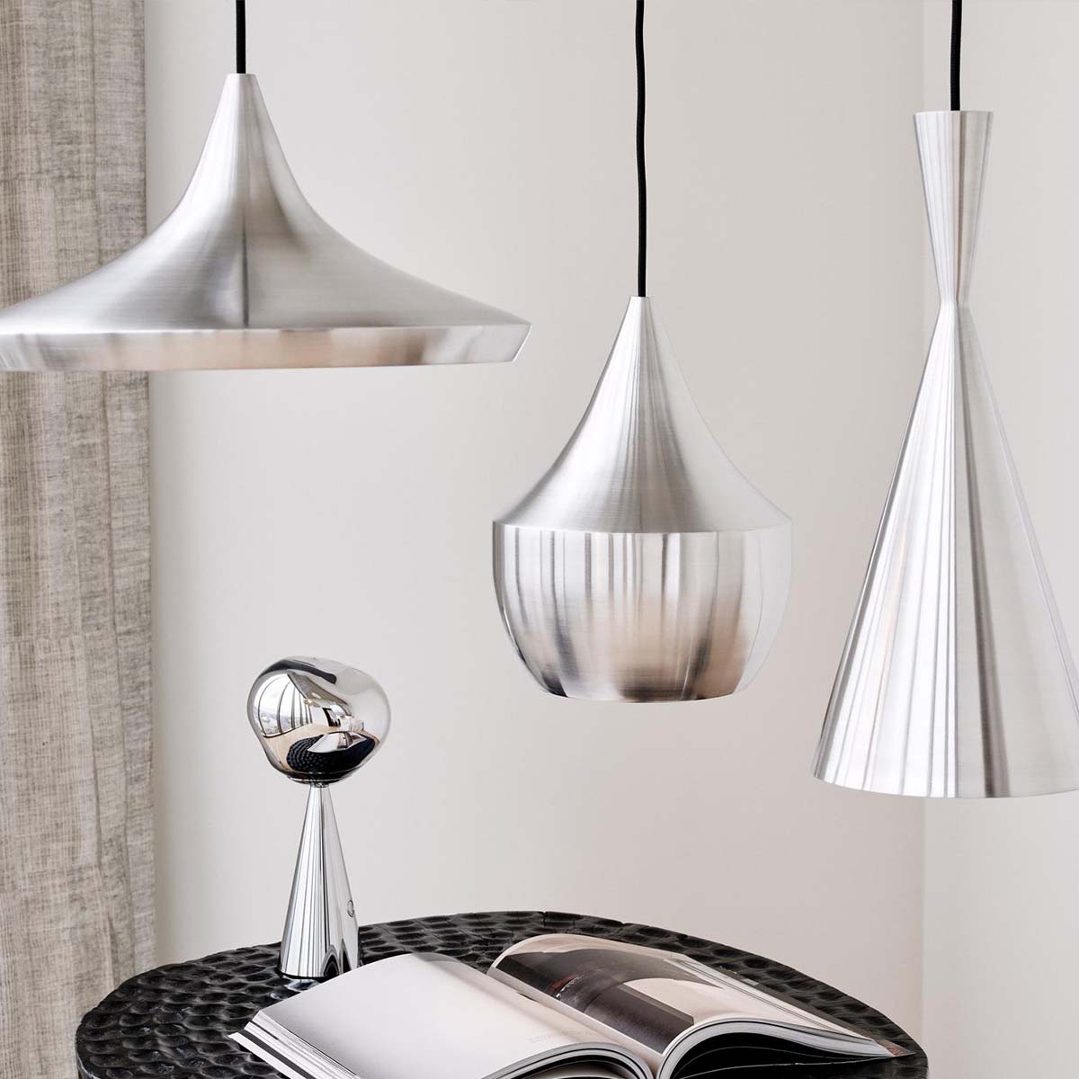 Tom Dixon Unbeaten Flat LED Pendelleuchte, Aluminium, Ø: 60 cm, H: 20 cm