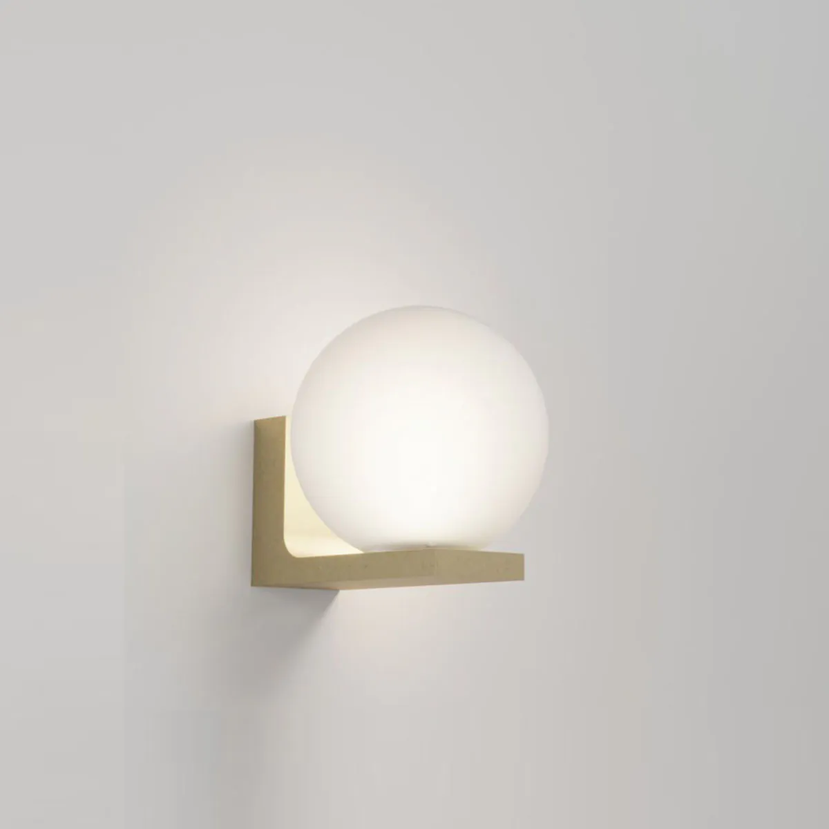 OONO W S 927 DIM8 Wandleuchte, Ø: 15 cm, Gold Marmoriert, Extra-Warmweiß 2700K OONO W S 930 DIM8 Wandleuchte, Ø: 15 cm, Gold Marmoriert, Warmweiß 3000K