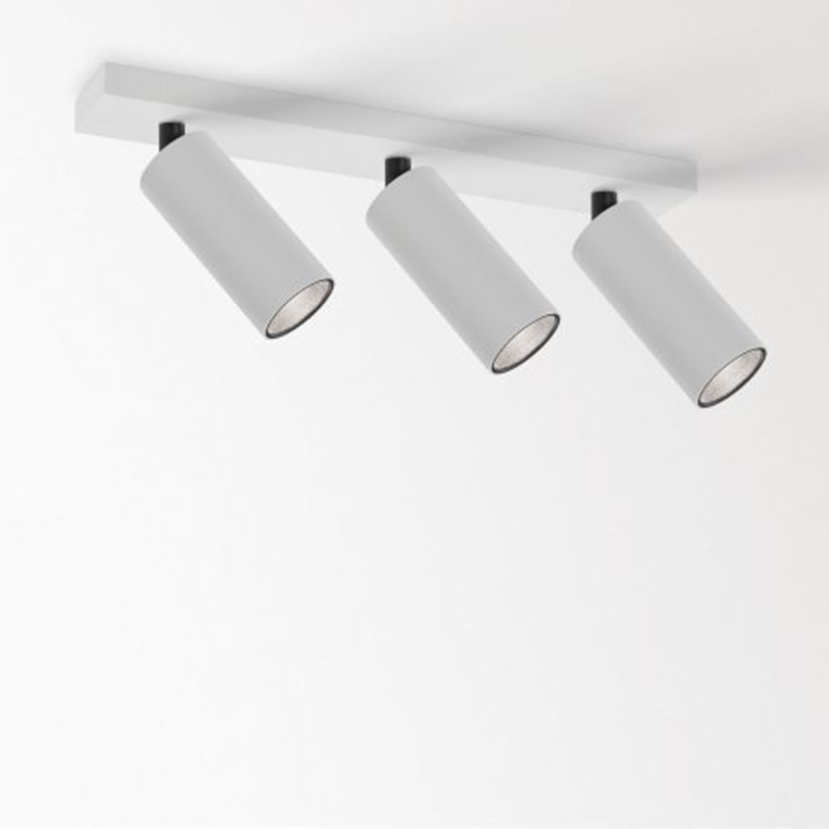 DeltaLight SPY 52 ON 3 93020 DIM8 Aufbaustrahler, Ø: 5,2 cm, L: 12 cm Weiß, Warmweiß 3000K, 20° Weiß Schwarz Modern & neutral – exklusive für Flur schwenkbar & drehbar