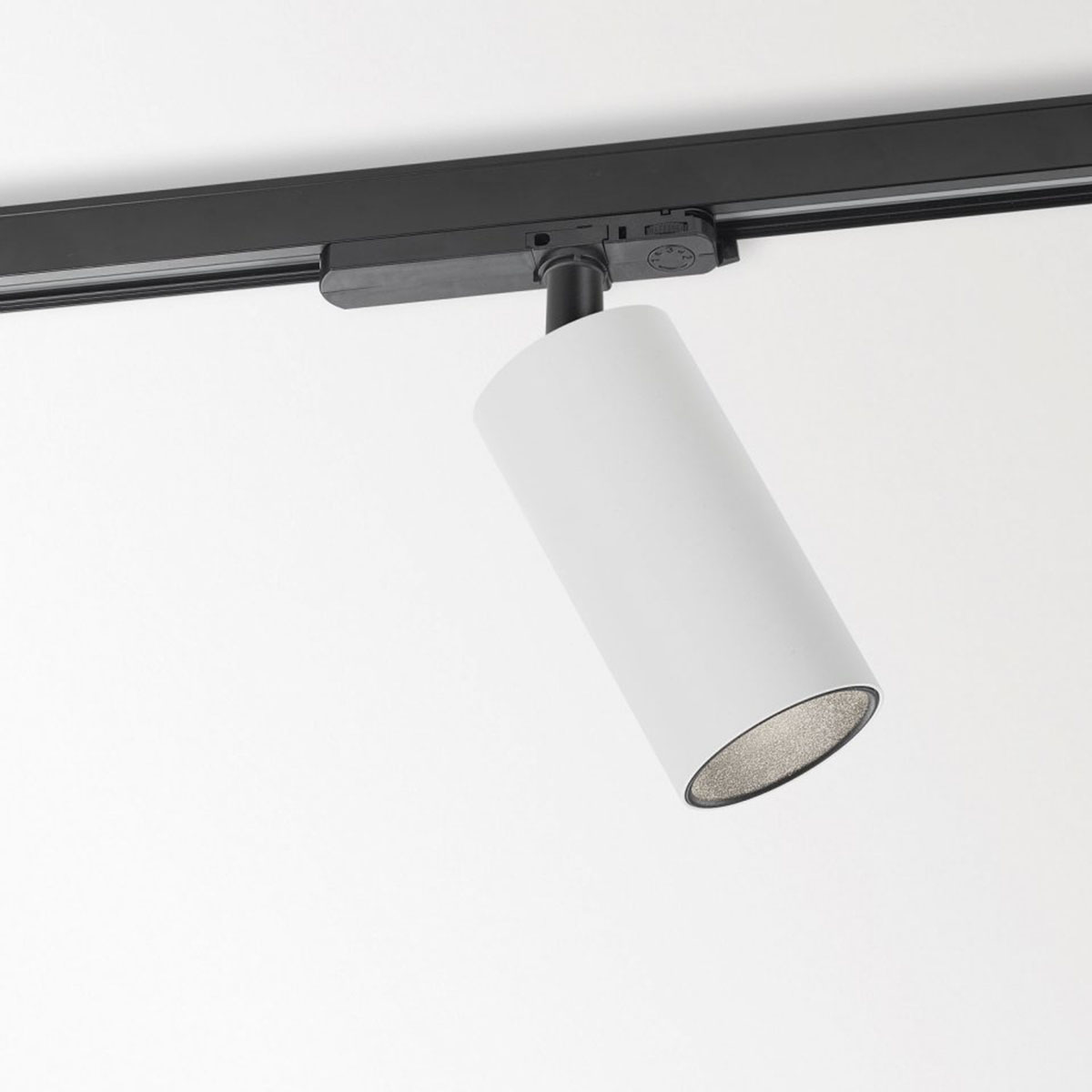 DeltaLight SPY 66 93045 ADM Schienenstrahler, Ø: 6,6 cm SPY 66 93045 ADM Schienenstrahler, Ø: 6,6 cm, Weiß, Warmweiß 3000K, 45° – exklusive Designerlampe, dimmbar für Wohnzimmer, Abstrahlwinkel 45°