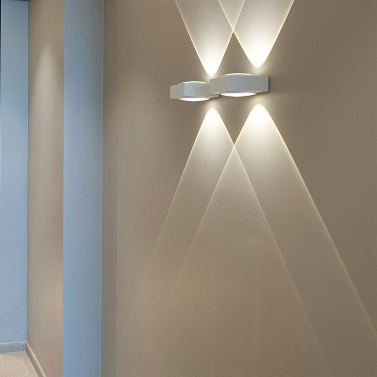 VISION LED WW Wandleuchte, B: 12,6 cm, T: 12,6 cm, Weiß & Chrom, Warmweiß 3000K