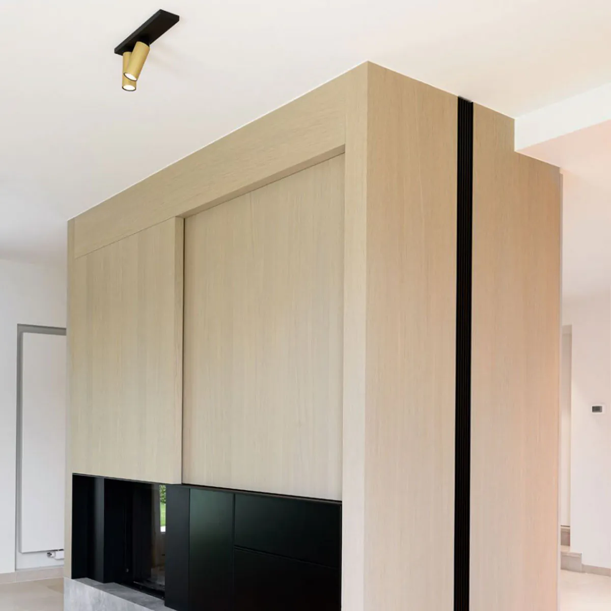 HEDRA ON 2 93033 DIM1 Aufbaustrahler, L: 34,4 cm, B: 7 cm, Goldfarben & Schwarz, Warmweiß 3000K