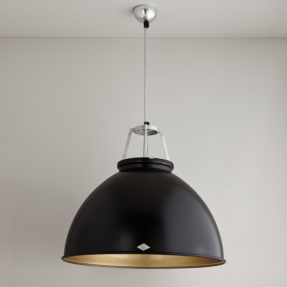 Titan Size 5 Pendelleuchte, Ø: 56 cm, Schwarz, Innen Bronze
