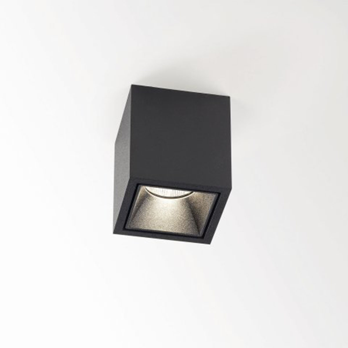 BOXY 2 L 92733 DIM8 Aufbaustrahler, L: 8 cm, B: 8 cm, Dim to Warm, Schwarz
