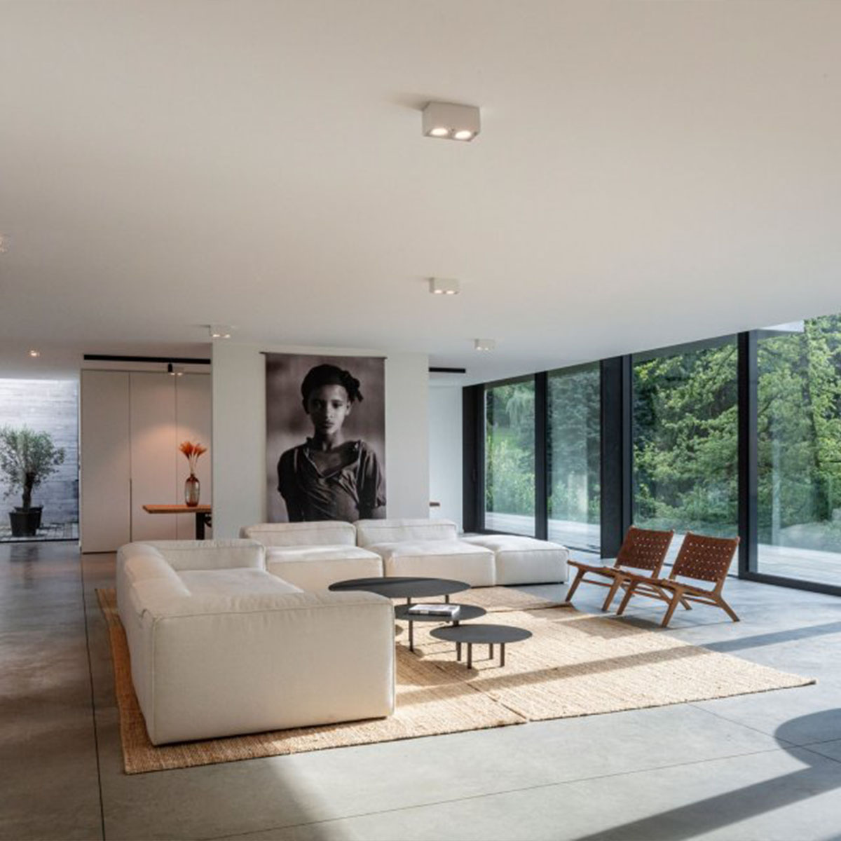 MINIGRID ON 250 SOFT 93045 DIM8 Aufbaustrahler, L: 20,5 cm, B: 10,5 cm, dim to warm 3000K – 1800K, Schwarz MINIGRID ON 250 SOFT 93045 DIM8 Aufbaustrahler, L: 20,5 cm, B: 10,5 cm, dim to warm 3000K – 1800K, Weiß & Schwarz