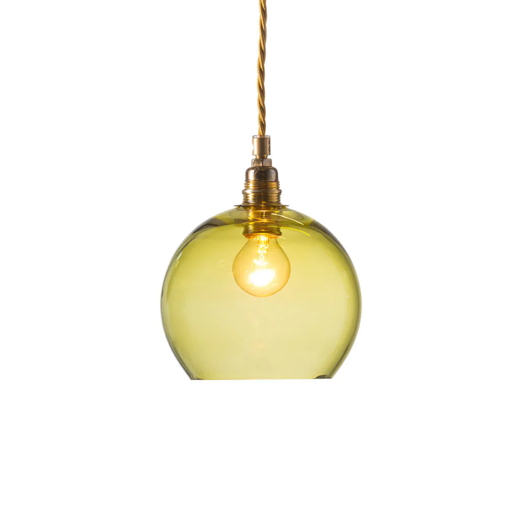 Rowan Pendelleuchte S Ø 15,5 cm, Olive, Gold Rowan Pendelleuchte S Ø 15,5 cm, Olive, Gold