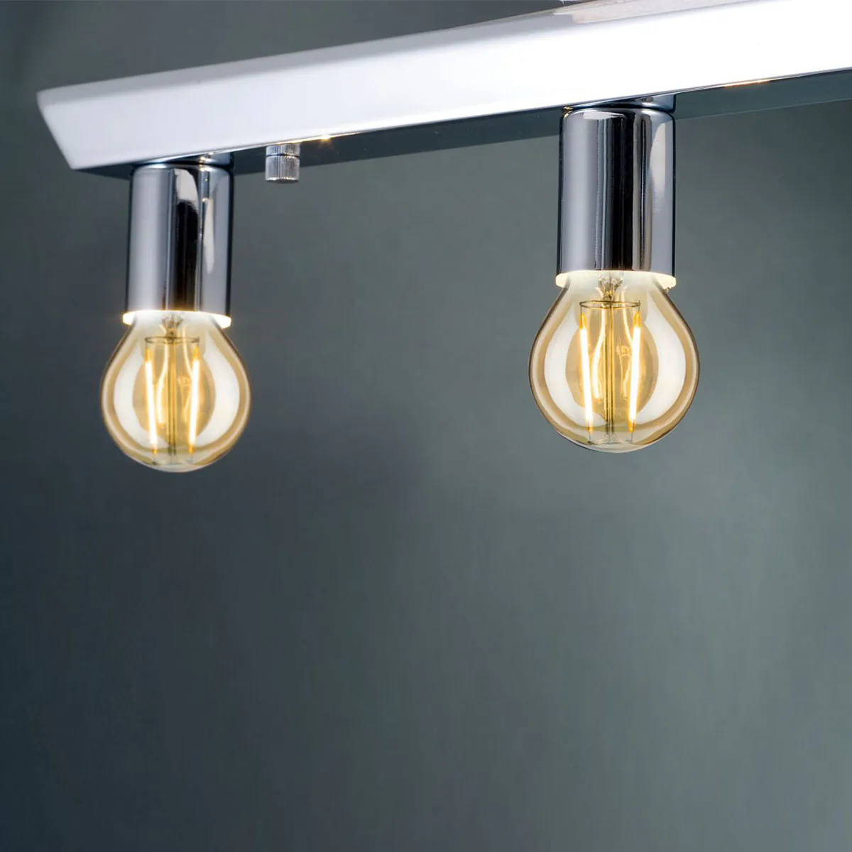 287.12 LED Tropfen 4,7W, 2500K, E14 Gold dimmbar