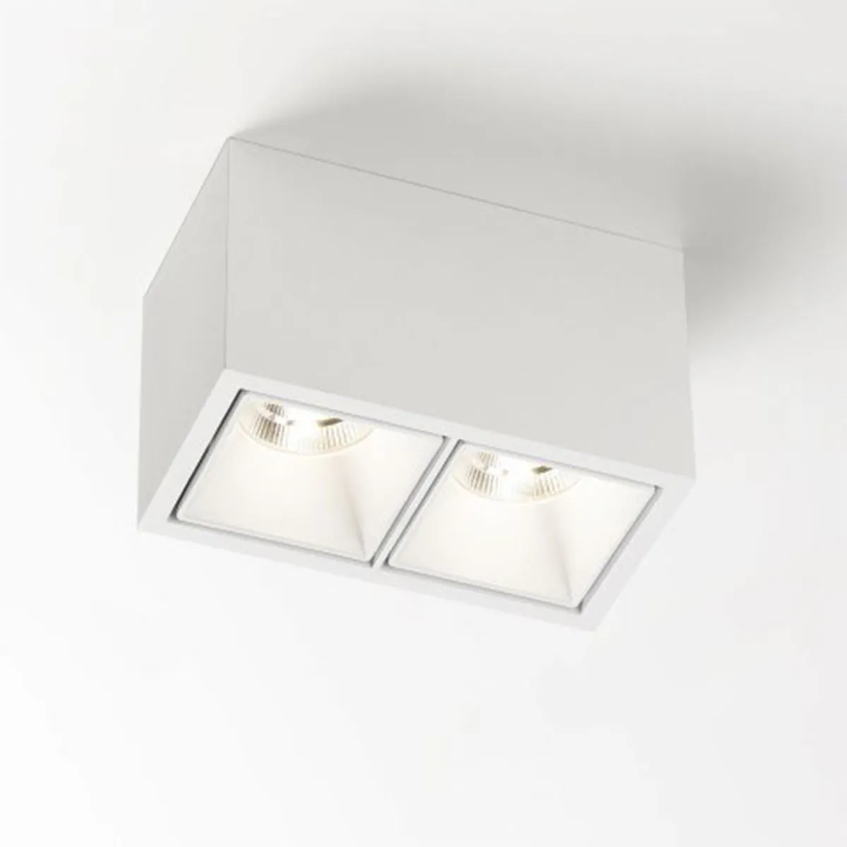 BOXY 2 L+ 93033 DIM8 Aufbaustrahler, L: 14,8 cm, B: 8 cm, IP 53, Weiß, Warmweiß 3000K