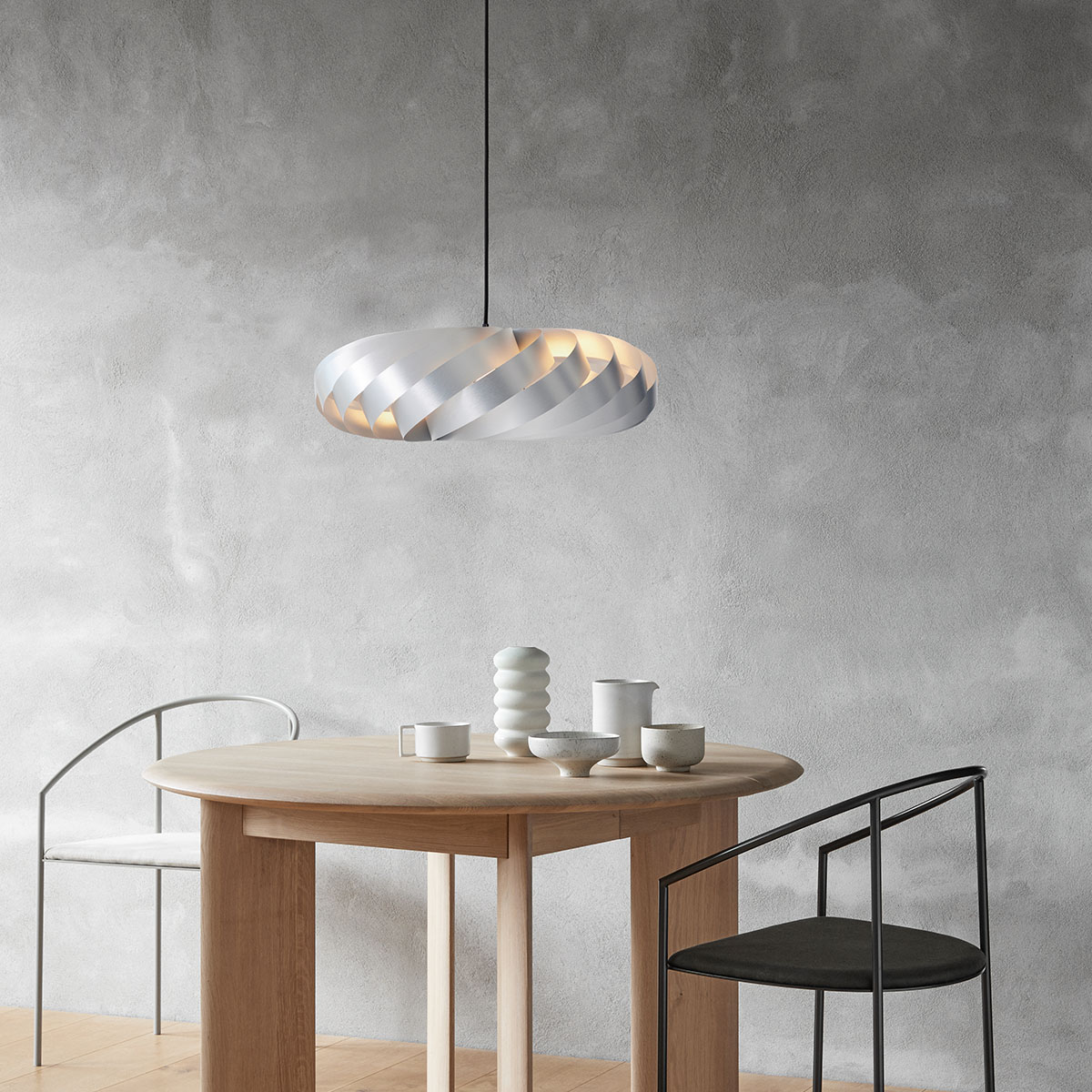 TR5 Pendelleuchte, Silber Aluminium gebürstet, Ø: 60 cm, H: 20 cm