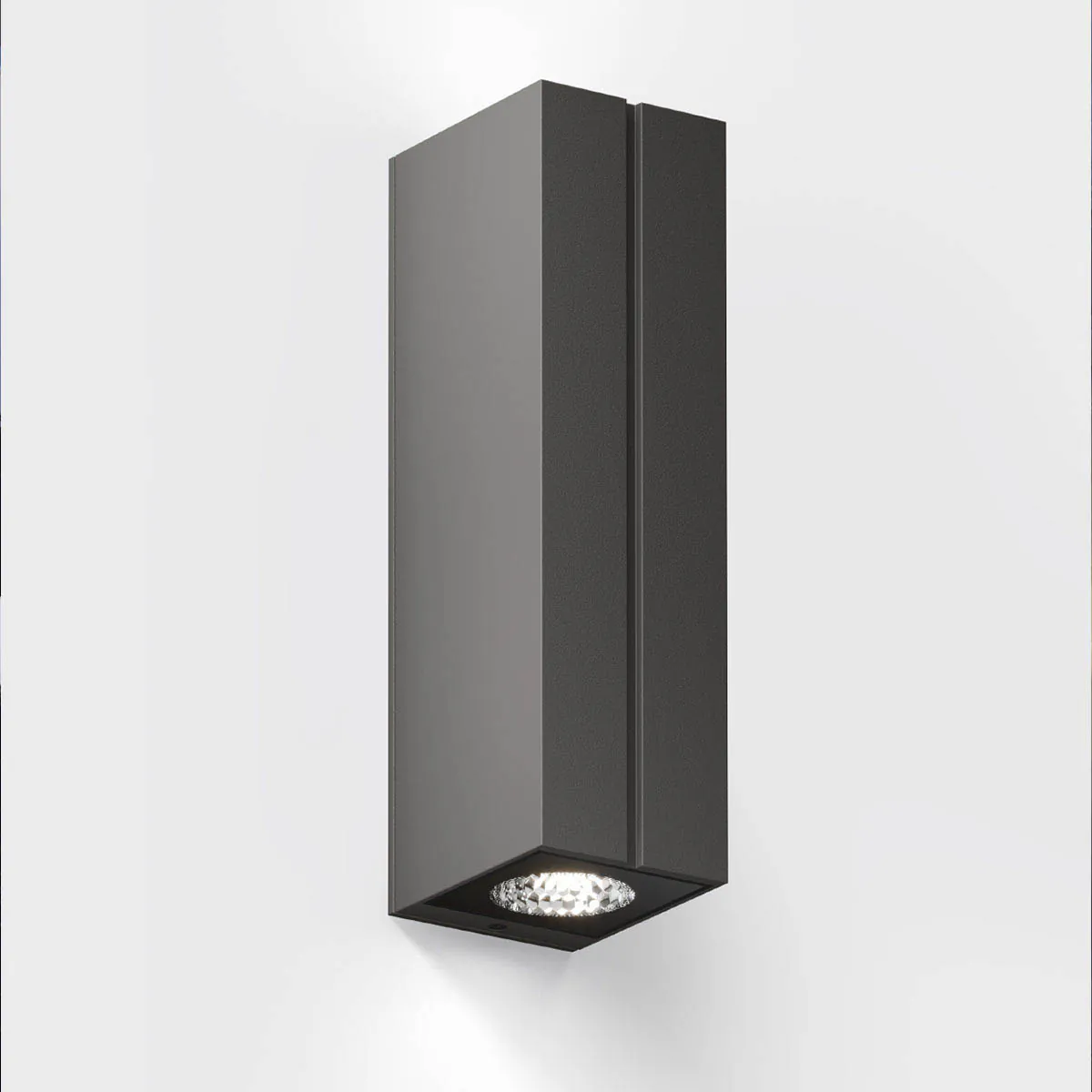 Rechteckige Wandleuchte für außen in der Farbe braun