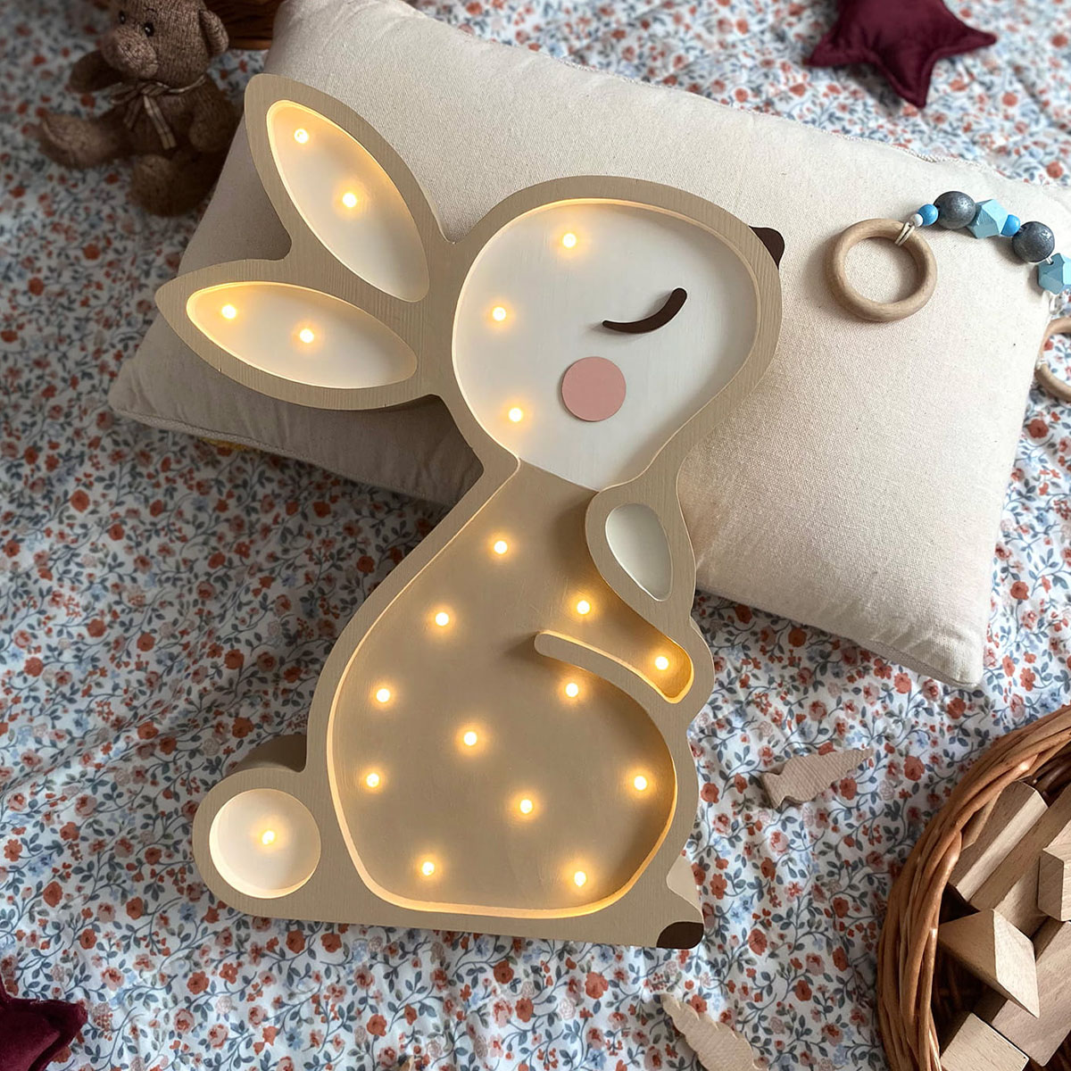 LED Kinder Schlummerlicht Hase aus Holz, braun, handgemacht