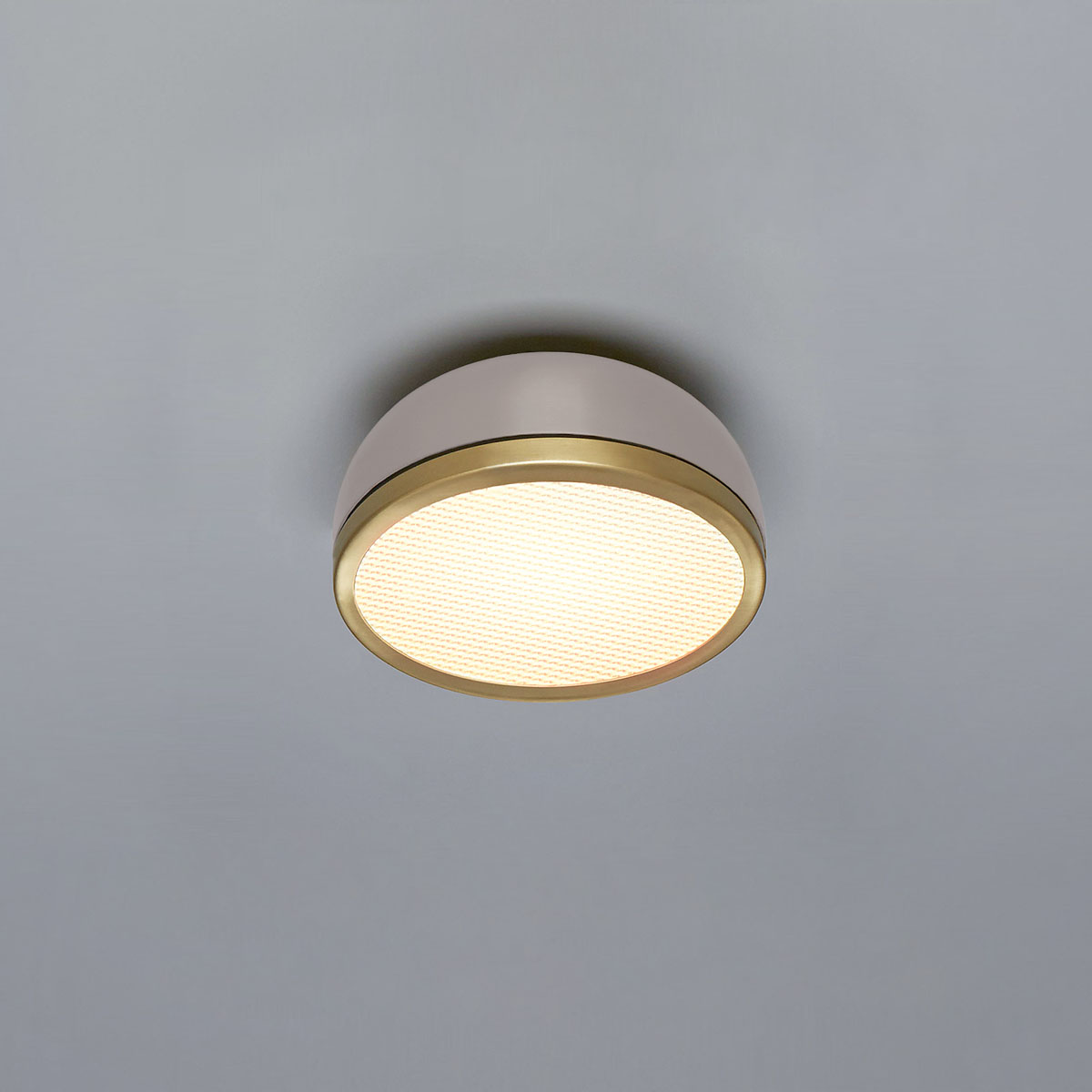 Molly 556.72 Wand - Deckenleuchte Ø: 20 cm, Sandgrau, Messing