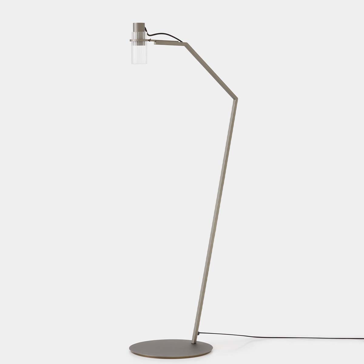 TOOY_Lei_564_61_brushed_titanium_clear TOOY Lei 564.61 Stehleuchte, H: 127 cm Titan gebürstet Klarglas