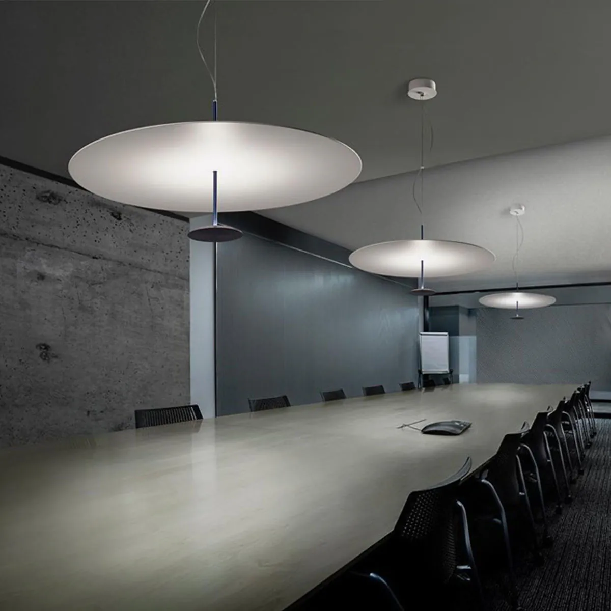 Dot 800 Pendelleuchte, Ø: 80 cm, Messing eloxiert, Extra-Warmweiß 2700K, Phase Cut