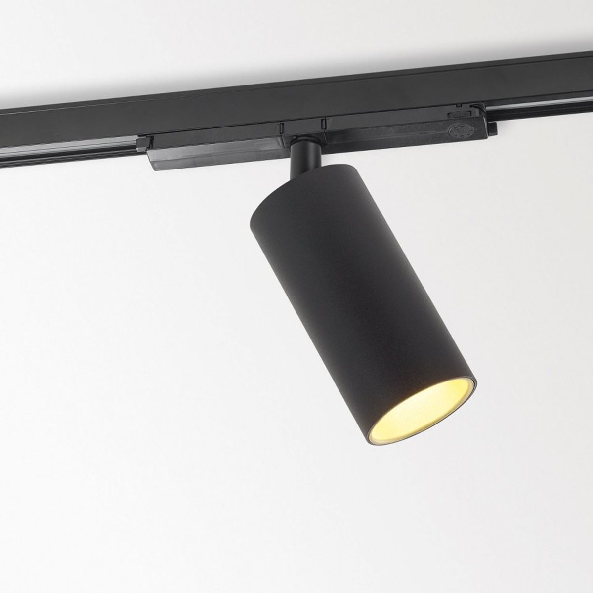 SPY 66 93045 ADM DIM5 Schienenstrahler, DALI dimmbar, Ø: 6,6 cm, Schwarz, Warmweiß 3000K, 45°