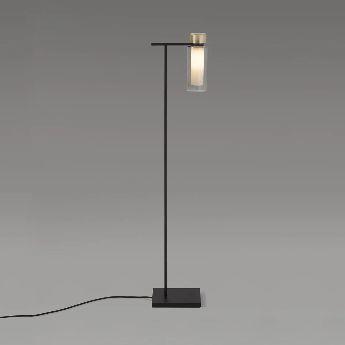 Osman 560.61 Stehleuchte H: 111 cm, Schwarz Matt / Messing & Klarglas
