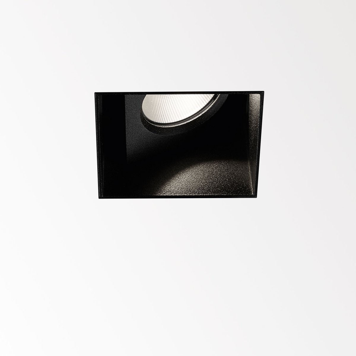 DeltaLight CARREE TRIMLESS OK LED 92733 Einbaustrahler, B: 7,7 cm, L: cm Schwarz, Extra-Warmweiß 2700K Schwarz Modern & neutral – hochwertige für Küche, Abstrahlwinkel 33°